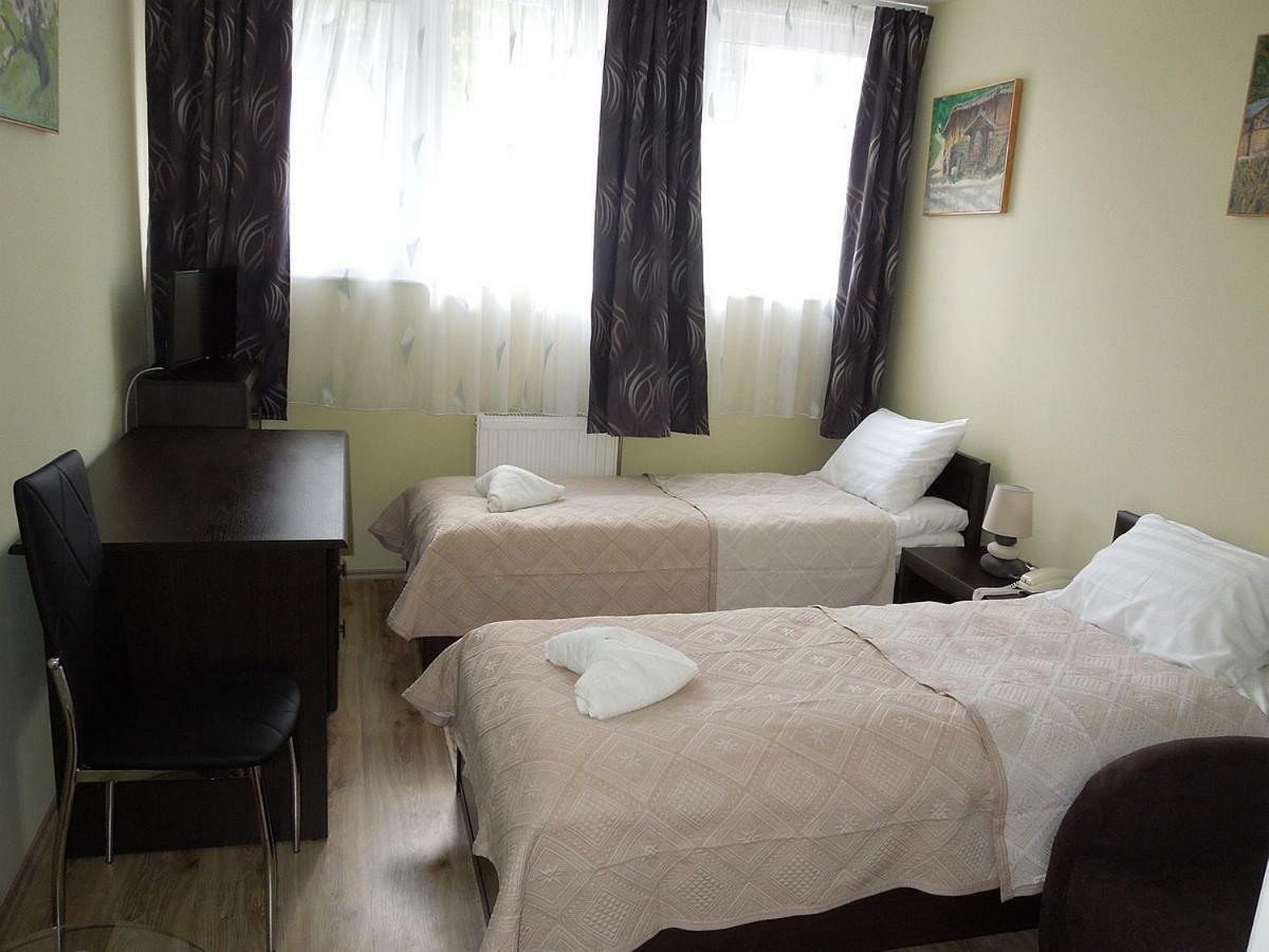 Szlovak Panzio Hotel Bekescsaba Ngoại thất bức ảnh