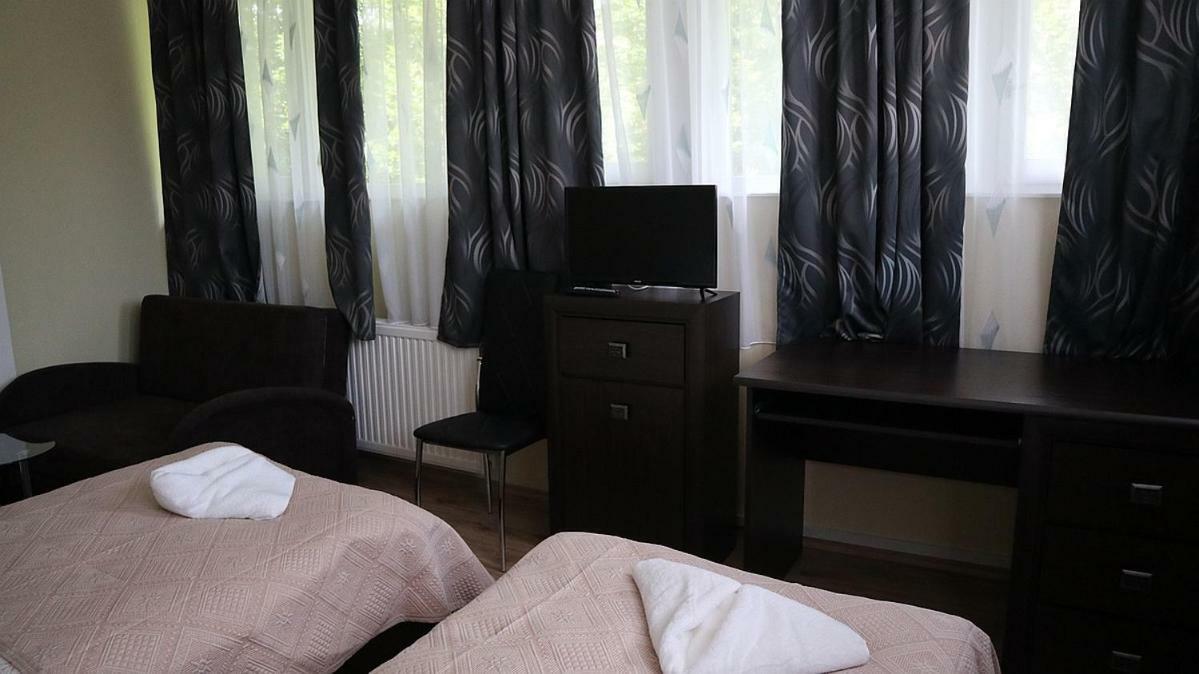 Szlovak Panzio Hotel Bekescsaba Ngoại thất bức ảnh